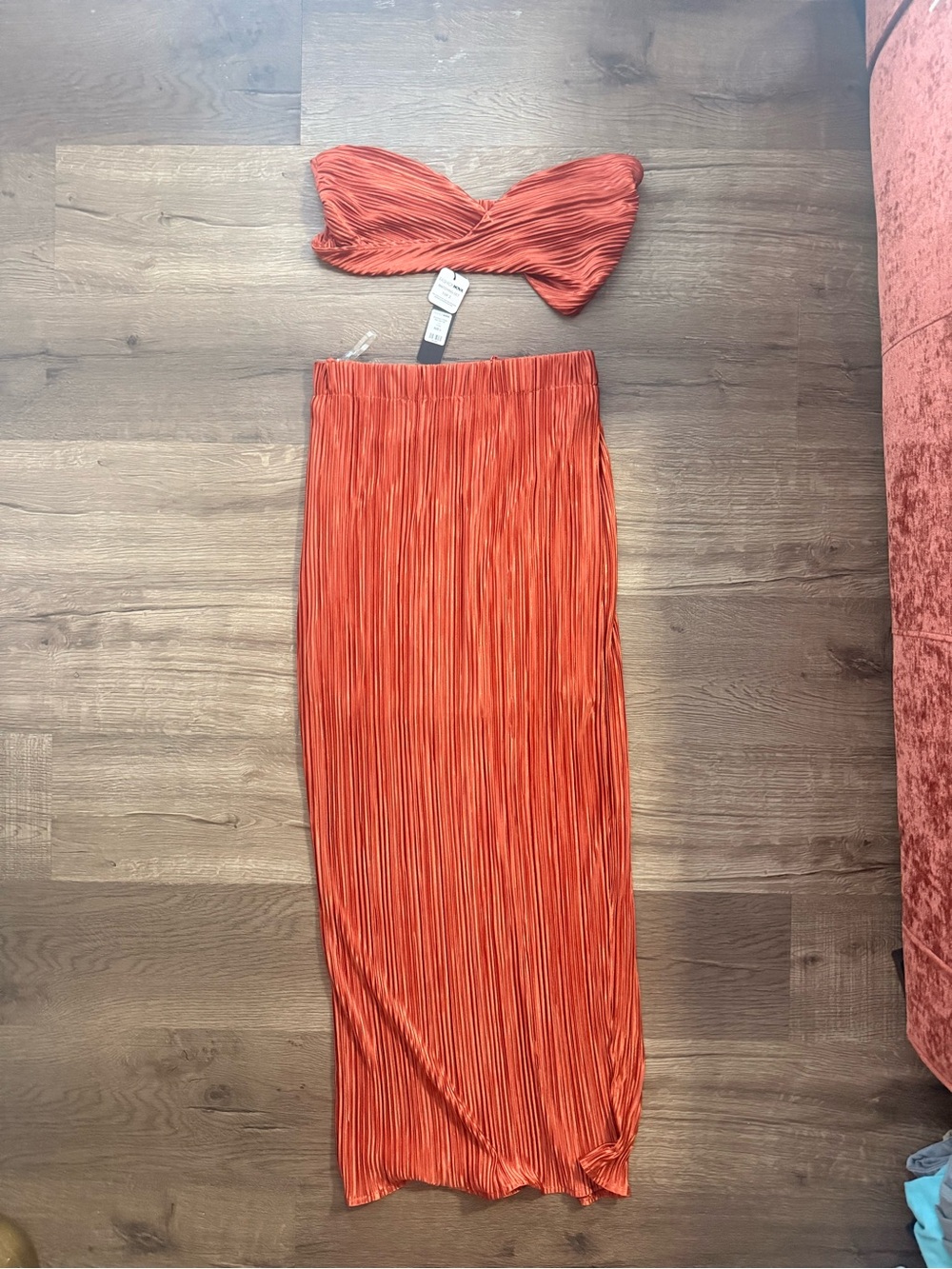 Fashion Nova Rust Pleated Bandeau Top Maxi Skirt Set